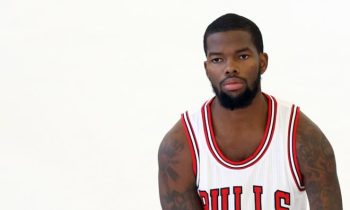 Aaron_Brooks_Bulls_2014