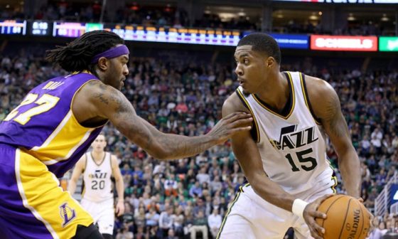 derrick_favors_jazz_2015_1