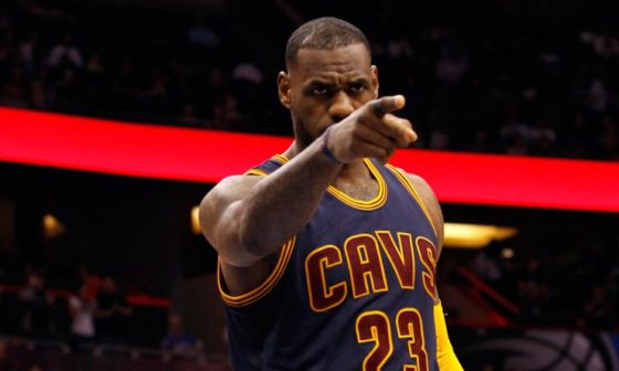 LeBron_James_Cavs_2015_USAT8