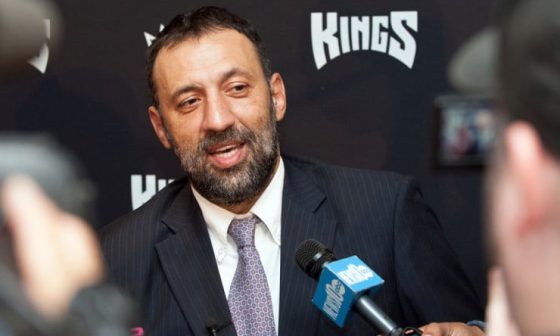 Vlade_Divac_Kings_USAT2