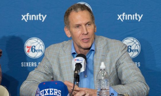 Bryan_Colangelo_76ers_2016_1