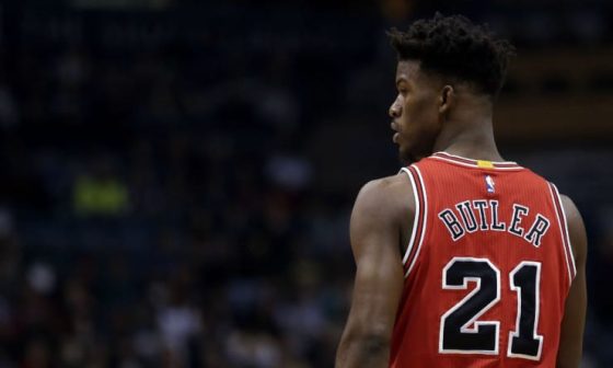 Jimmy_Butler_Bulls_2017_AP2