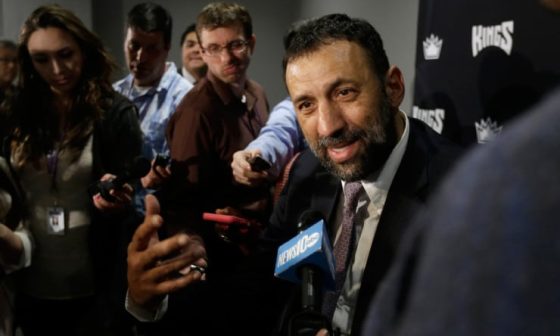 Vlade_Divac_KIngs_AP_2016