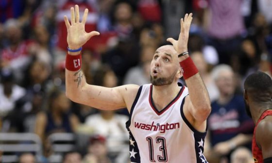 Marcin_Gortat_2017_Wizards_AP