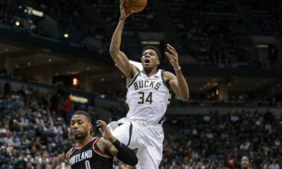 Giannis_Antetokounmpo_AP_Bucks_2017