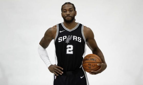 Kawhi_Leonard_Spurs_2018_AP2