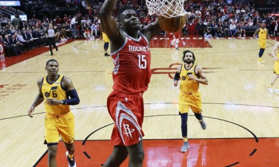 Clint_Capela_Rockets_2017_AP