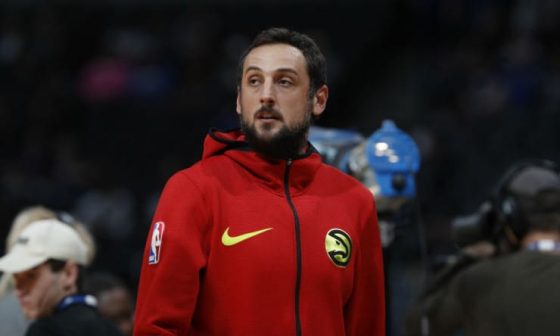 Marco_Belinelli_Hawks_2018_AP