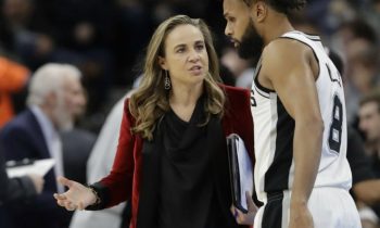 Becky_Hammon_Spurs_2018_AP