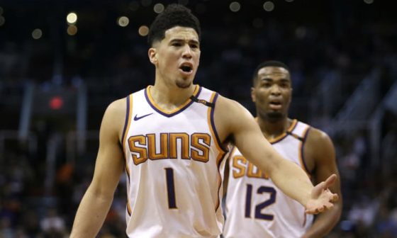 Devin_Booker_Suns_2018_AP