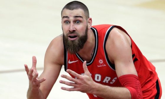 Jonas_Valanciunas_Raptors_2018_AP_3