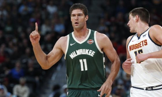 Brook_Lopez_Bucks_AP_2018_1