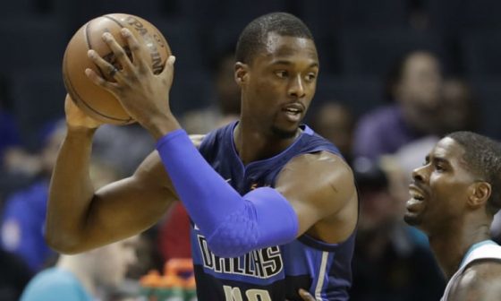 Harrison_Barnes_Mavs_2019_AP1