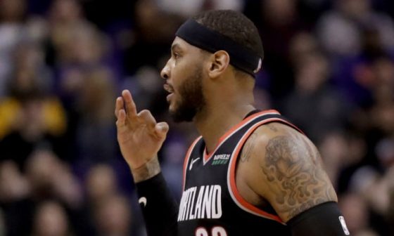 Carmelo_Anthony_Blazers_2019_AP_Three_Sign