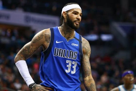 willie-cauley-stein-iso-784x523