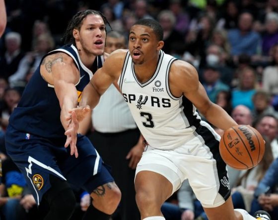 Keldon Johnson agrees to four-year, $80 million extension with Spurs