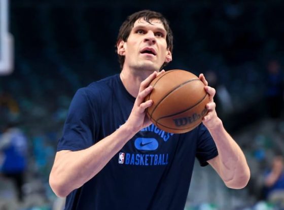 Boban Marjanovic expected to remain with Rockets