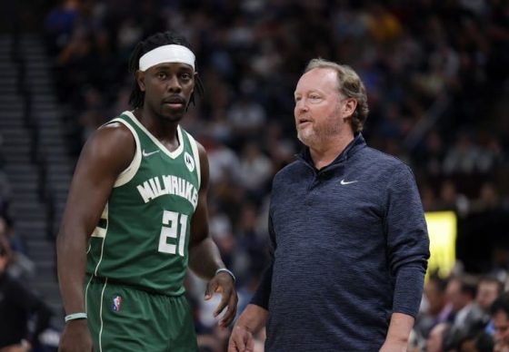 Bucks coach Mike Budenholzer compliments DeMarre Carroll