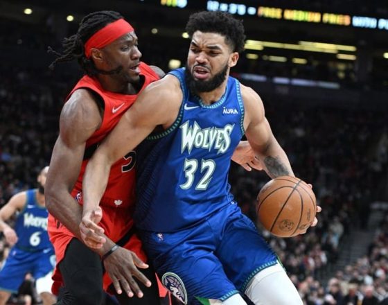 Timberwolves Karl-Anthony Towns suffers calf strain injury