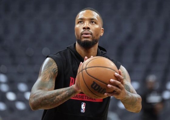 Damian Lillard now Trail Blazers all-time leading scorer Clyde Drexler