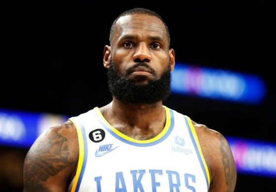 Lakers LeBron James (ankle), Dennis Schroder (foot) probable vs Magic