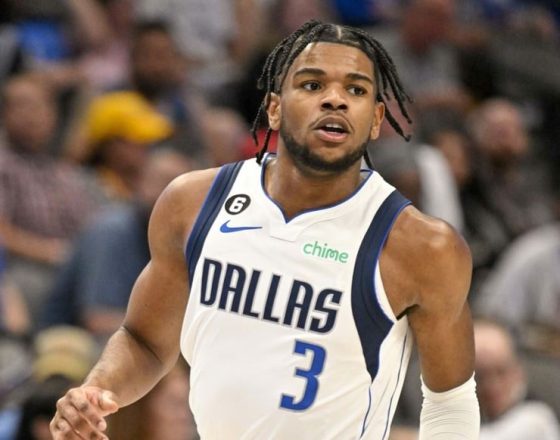 Mavericks Jaden Hardy (back) among five players out vs Rockets