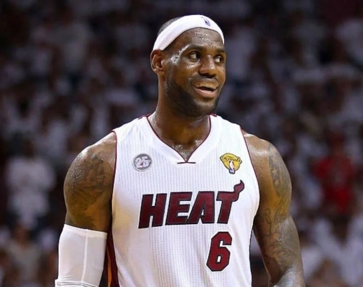 LeBron James' game-worn 2013 NBA Finals Game 7 jersey sold for $3.7 Million  at auction 😳💰