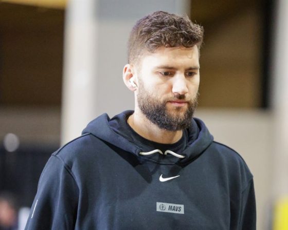 Mavericks Maxi Kleber (right hamstring tear) to return against Pacers