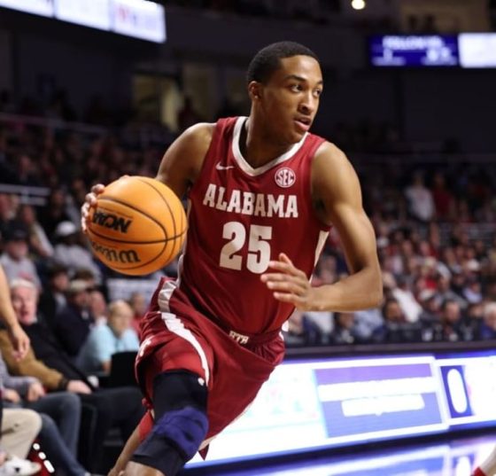 Former Alabama guard Nimari Burnett transfers to Michigan