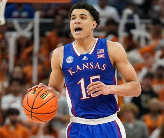 Kansas basketball guard Kevin McCullar declares for 2023 NBA Draft