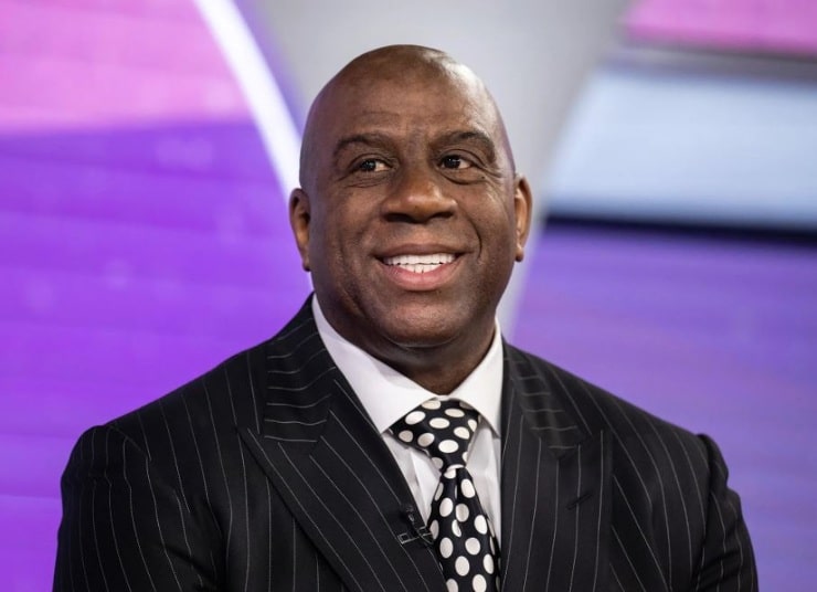 Magic Johnson open to changing Washington Commanders name