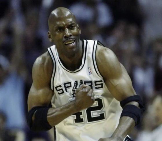 San Antonio Spurs Jerseys Worth $100,000 Stolen In Storage Locker Heist In Roswell, Georgia Kevin Willis