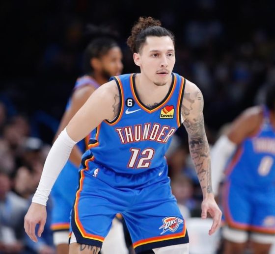 Oklahoma City Thunder re-sign guard Lindy Waters III to a two-way contract