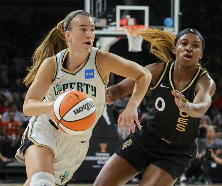 Sabrina Ionescu had her shoes stolen from Aces' arena