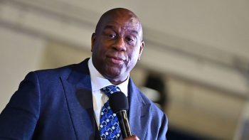 230320161412-magic-johnson-0317