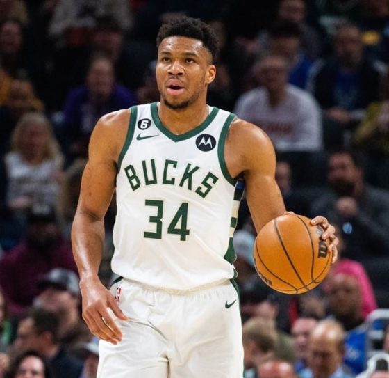 New York Knicks could offer Milwaukee Bucks four first-round draft picks, role players for Giannis Antetokounmpo