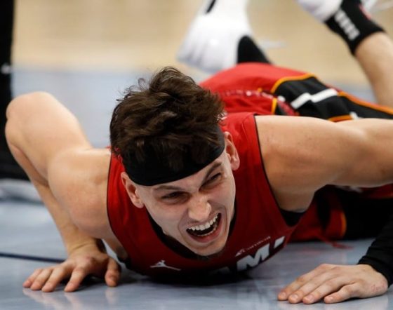 Miami Heat guard Tyler Herro (right ankle) out at least 2 weeks