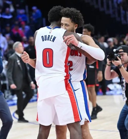 Detroit Pistons end NBA-record 28-game losing streak, defeat Toronto Raptors 129-127 win