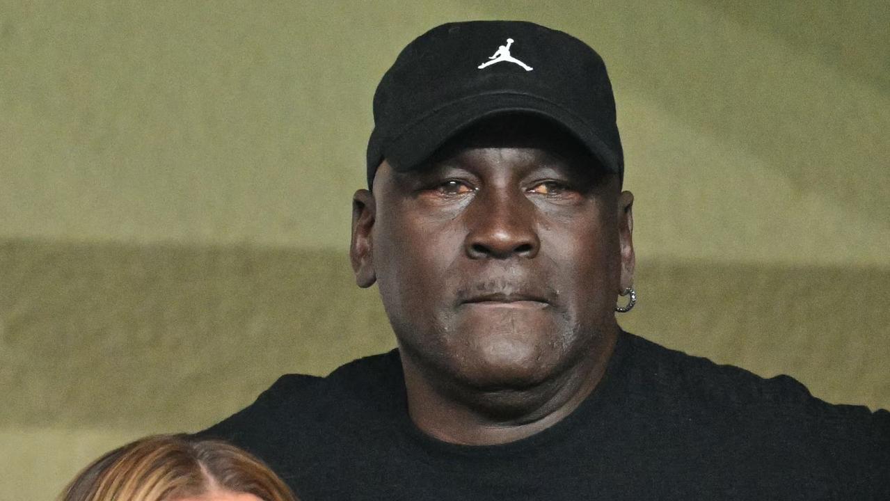 Doctor explains why Michael Jordan’s eyes look yellow in new viral photo