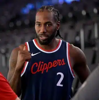 Los Angeles Clippers Kawhi Leonard (Knee) Out Indefinitely to Start Season