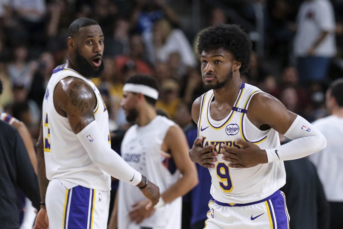 LeBron and Bronny James finally shared NBA court together