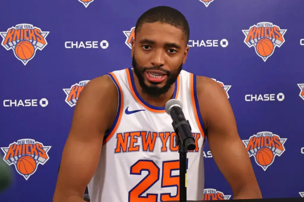 Knicks reportedly don’t want to talk extensions with Mikal Bridges until 2025