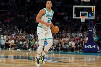 Grant Williams Hornets pic