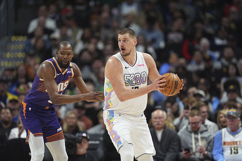 Kevin Durant calls Nikola Jokic a ‘top-10 player of all-time’ after Christmas Day win