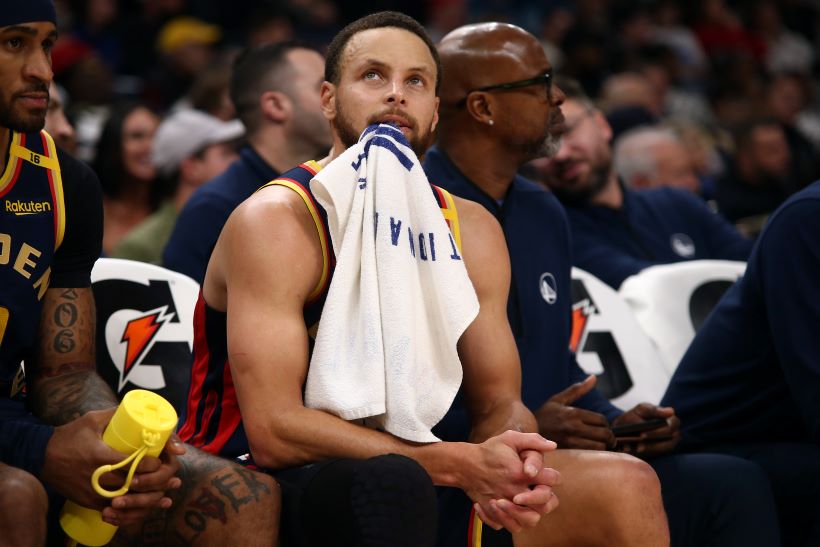 Steph Curry Records First Career Game Without a Field Goal vs. Grizzlies