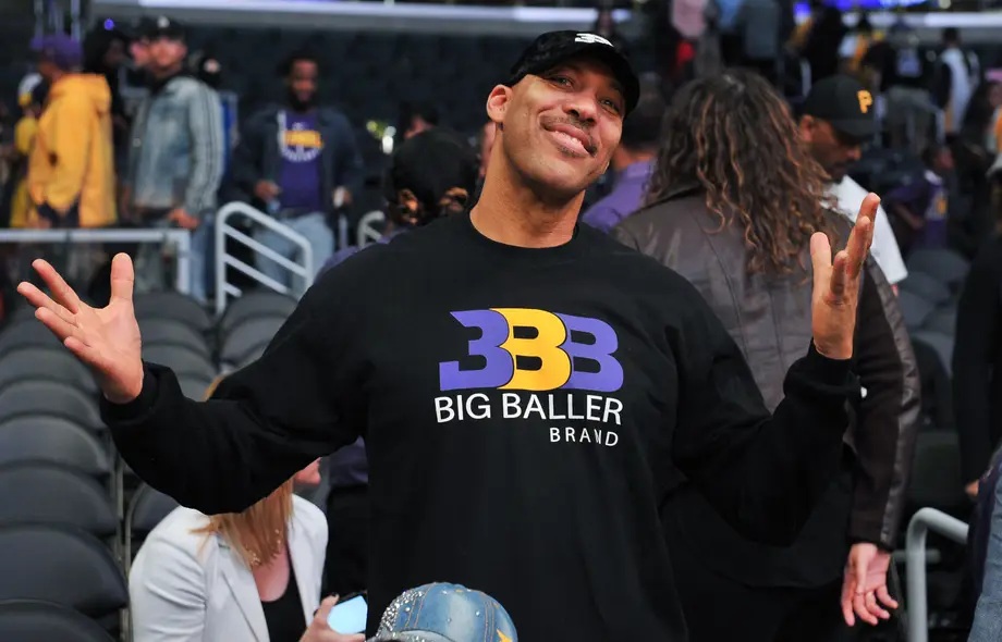 Lonzo Ball speculates if his father’s shoe brand caused his famous-knee injuries – Insiders Sports