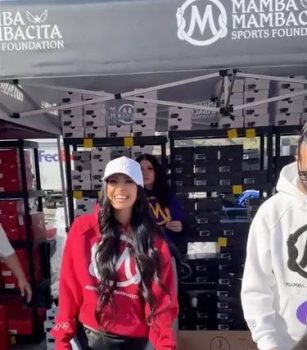 Lakers Vanessa Bryant Gifts Nike Shoes to Los Angeles Wildfire Victims at Dodger Stadium